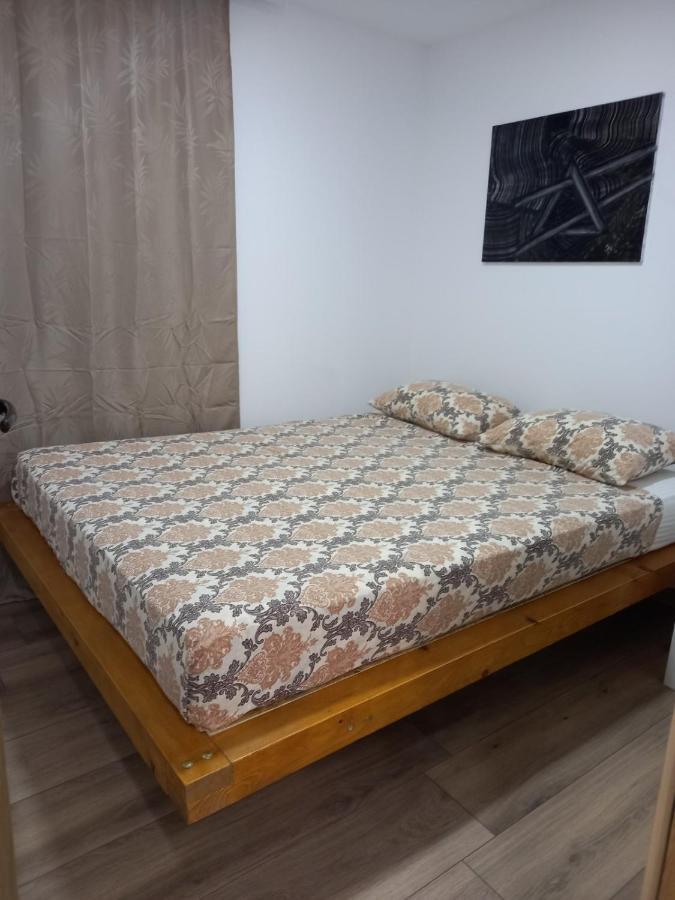 Mystic Apartments Ягодина Екстер'єр фото